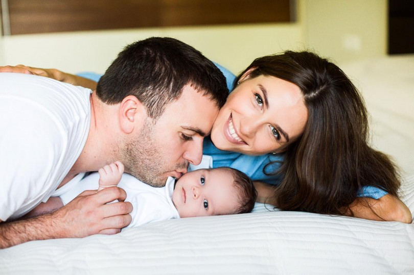 Григорий и Кристина Решетник с сыном