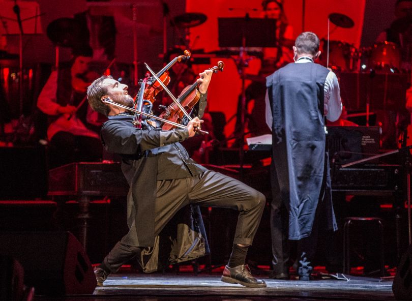 Музичне фентезі-шоу &laquo;Володарі Стихій&raquo;