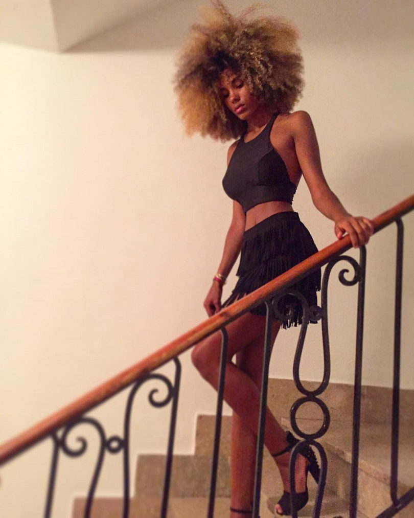 Тина Кунаки