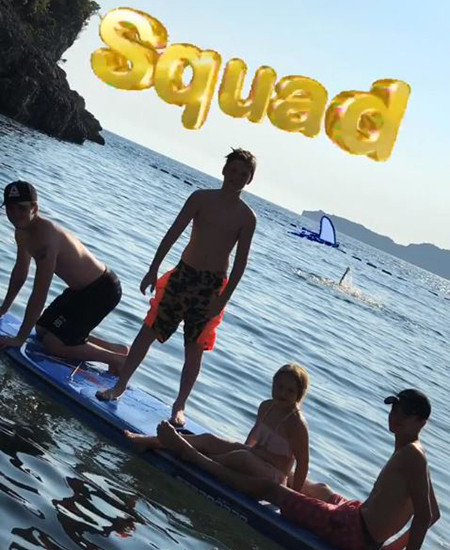 Бекхэмы на море