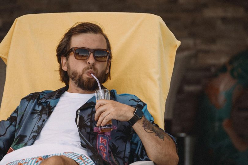 БЕZ ОБМЕЖЕНЬ