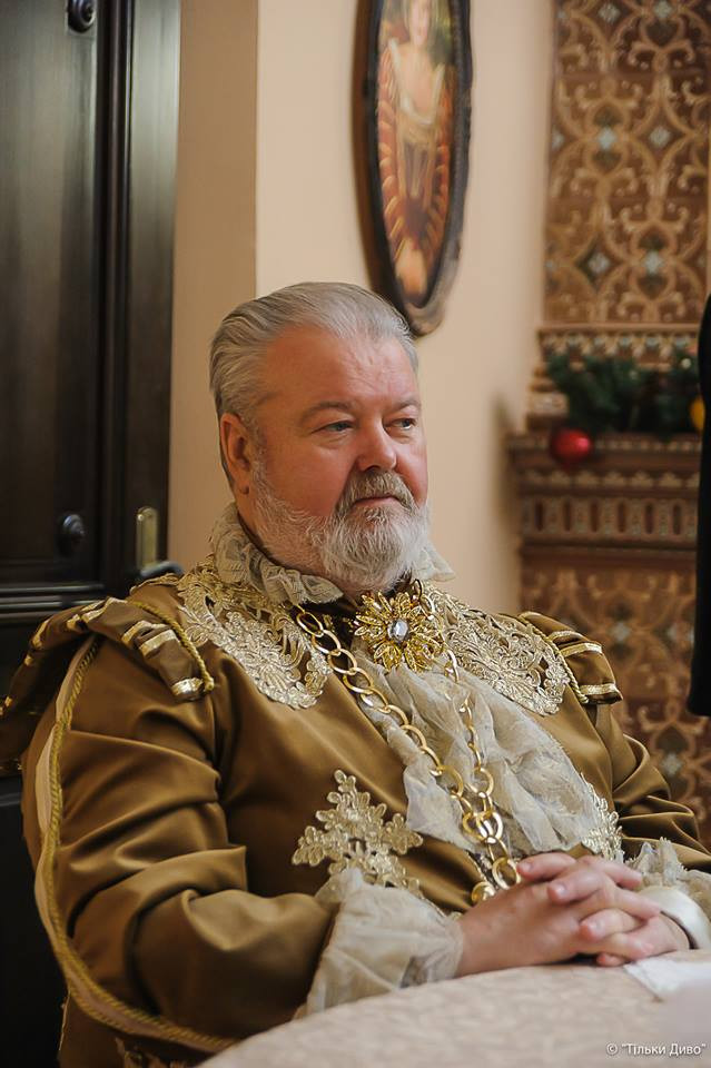 Айна Гассе создала костюмы для фильма-фентези