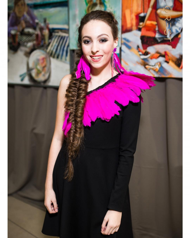 Дочь Оли Поляковой Маша