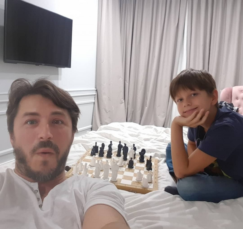 Сергей Притула с сыном