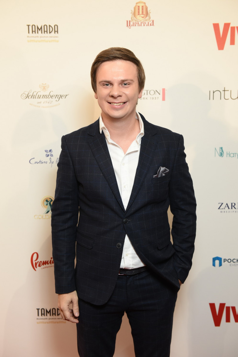 Дмитрий Комаров