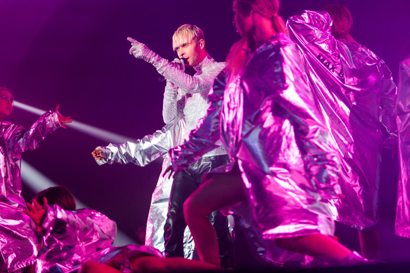 Макс Барских на концерте в МВЦ