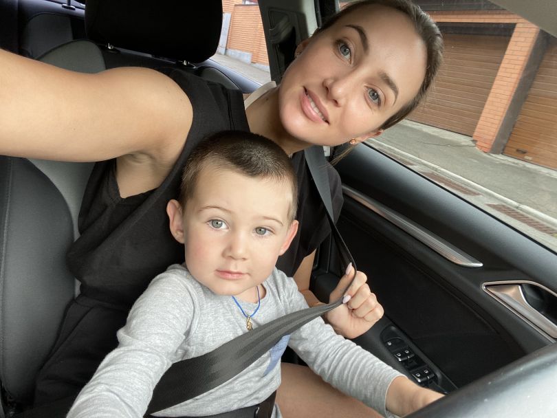 Анна Ризатдинова и ее сын