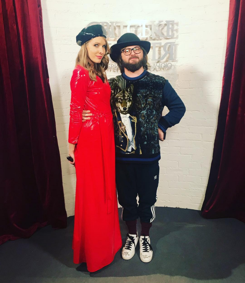 Катя Осадчая против Оли Поляковой: у кого лучше красное платье