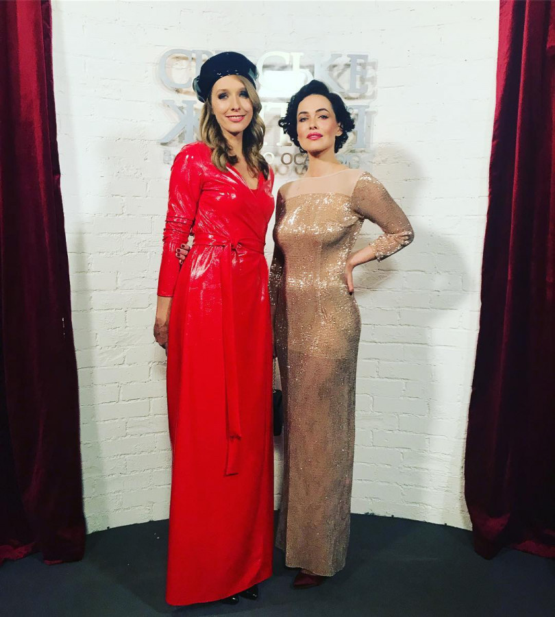 Катя Осадчая против Оли Поляковой: у кого лучше красное платье