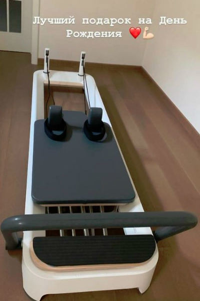 Вера Брежнева подарок на день рождения