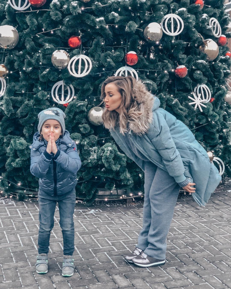 Анфиса Чехова с сыном