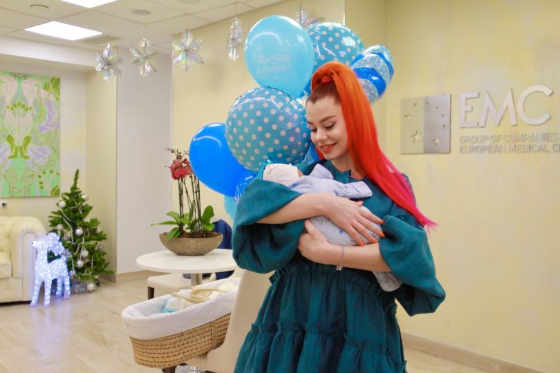 Юлия Лаута родила