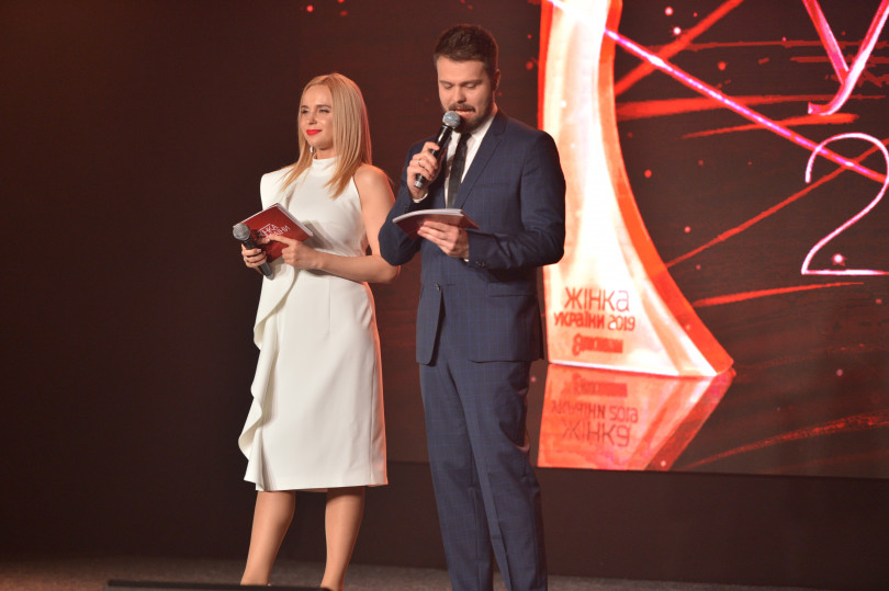 Лилия Ребрик блистает в белоснежном платье