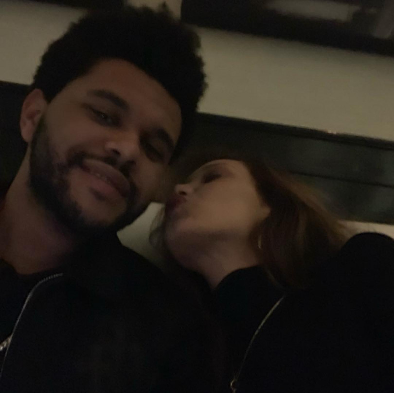 Это любовь: Белла Хадид засыпала сеть нежными фото с The Weeknd