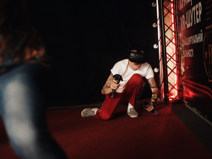 Звезды в парке виртуальной реальности VRtuality