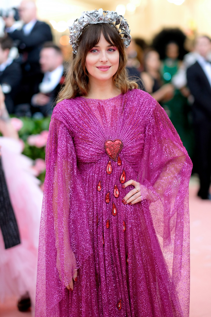 Дакота Джонсон на Met Gala 2019