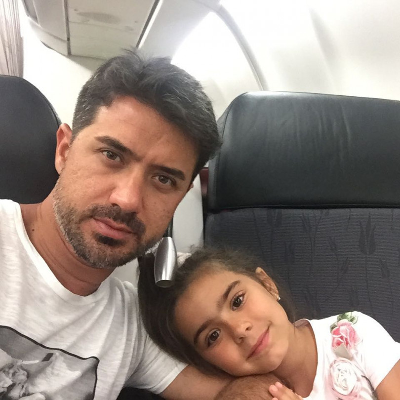 Муж Ани Лорак с дочкой