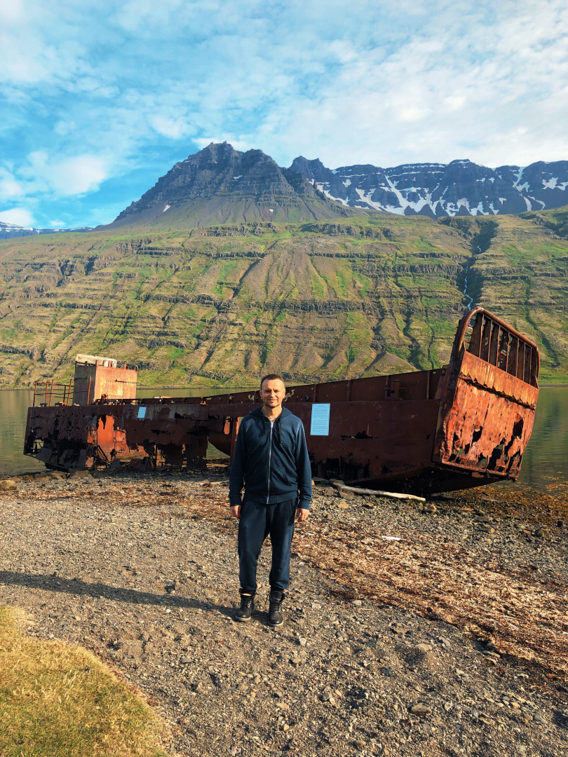 Руслан Квинта и его девушка побывали в Исландии