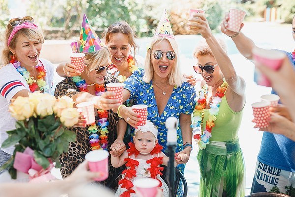 Лера Кудрявцева с дочкой