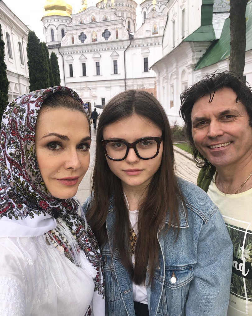 Ольга Сумская с дочкой и мужем