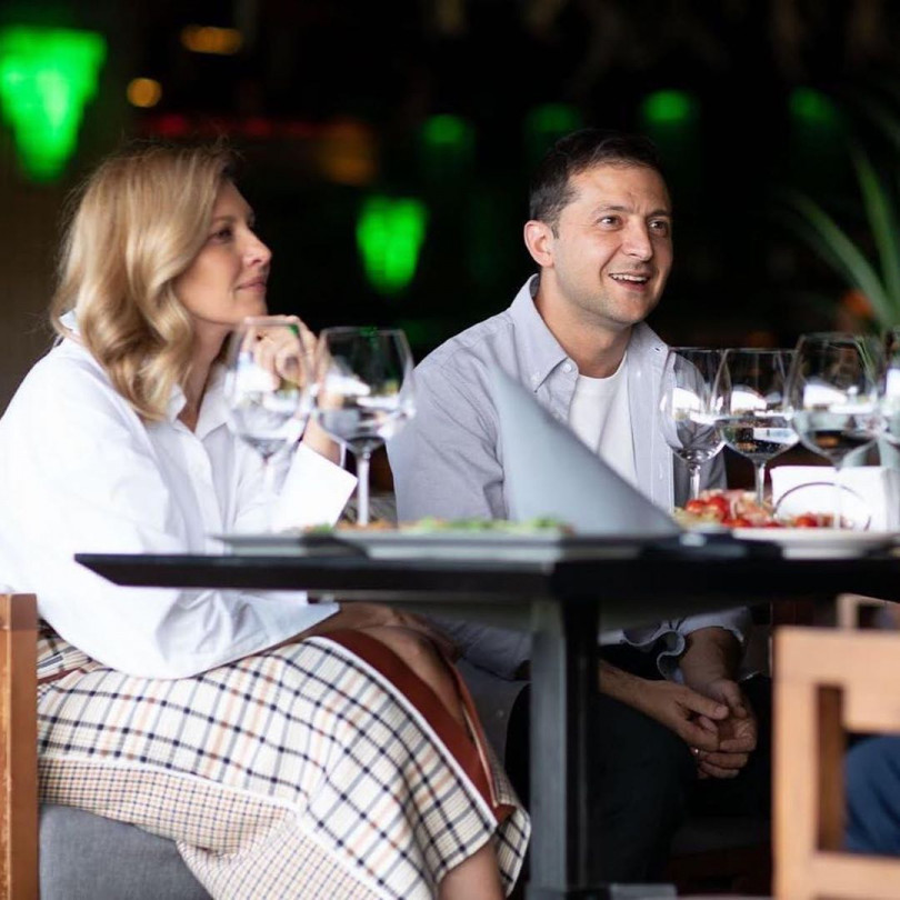 Владимир и Елена Зеленская на встрече с Милой Кунис и Эштоном Катчером