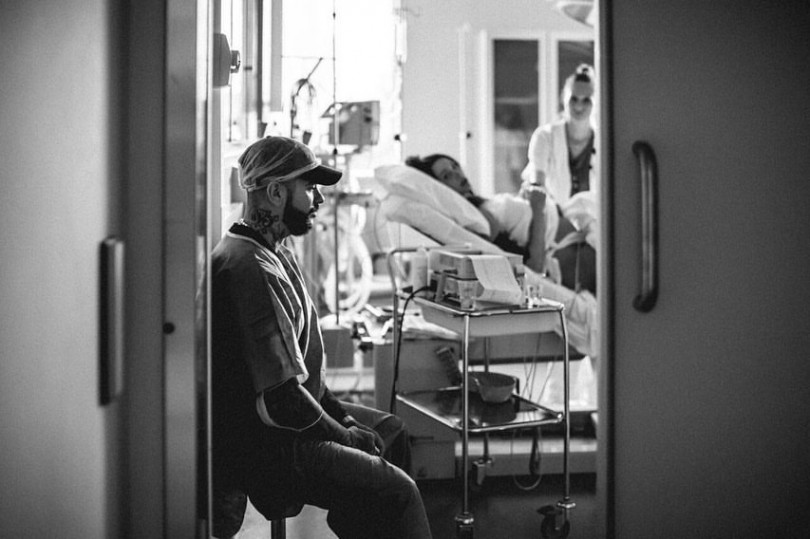 мама Тимати показала весь процесс рождения его сына