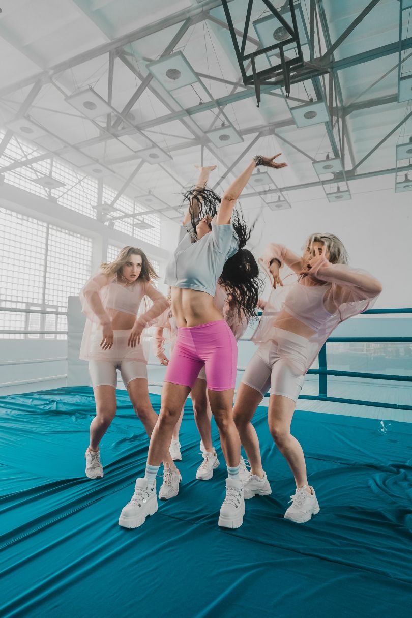 украинская Бузова сняла клип во время эпидемии коронавируса