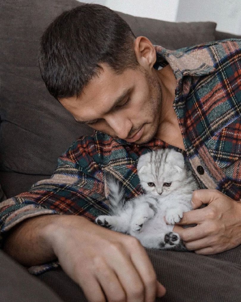 Никита Добрынин и котенок