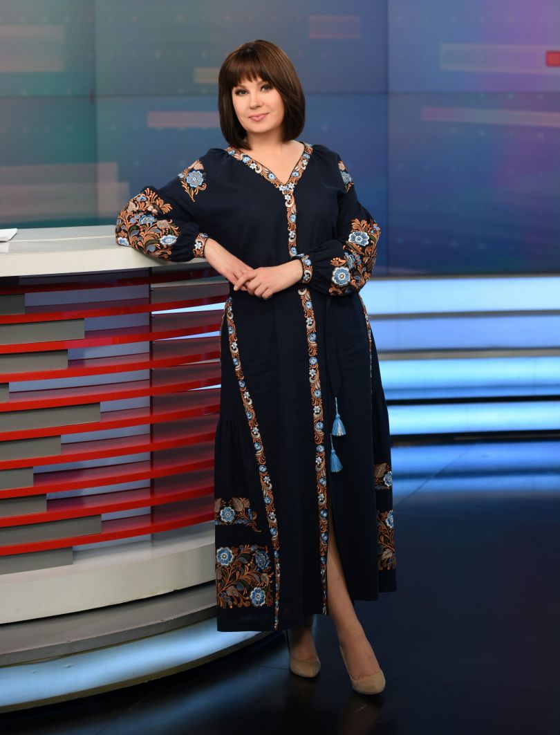 Алла Мазур в полный рост