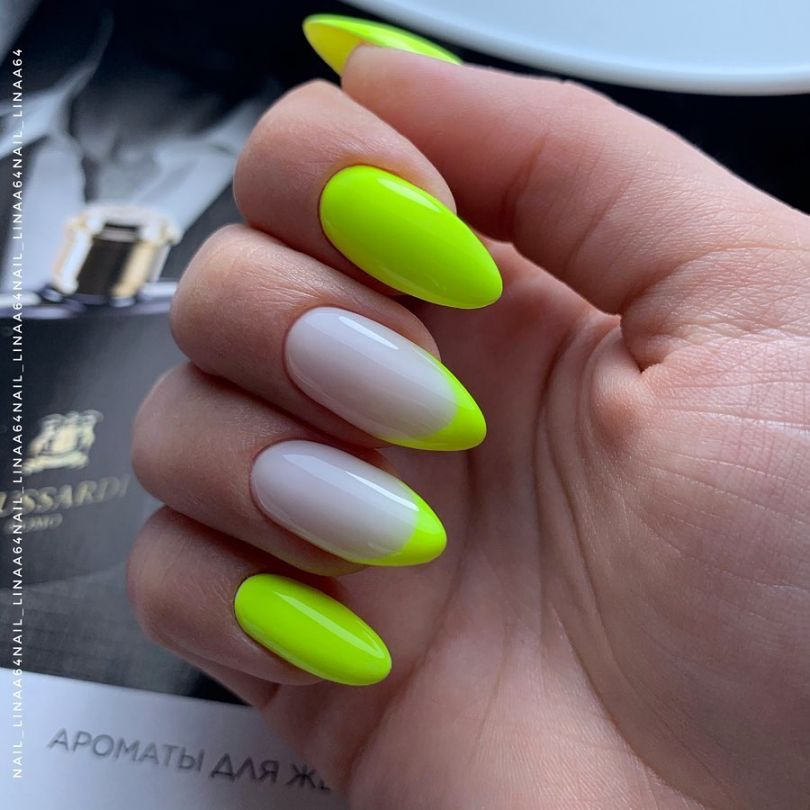 Неоновый маникюр