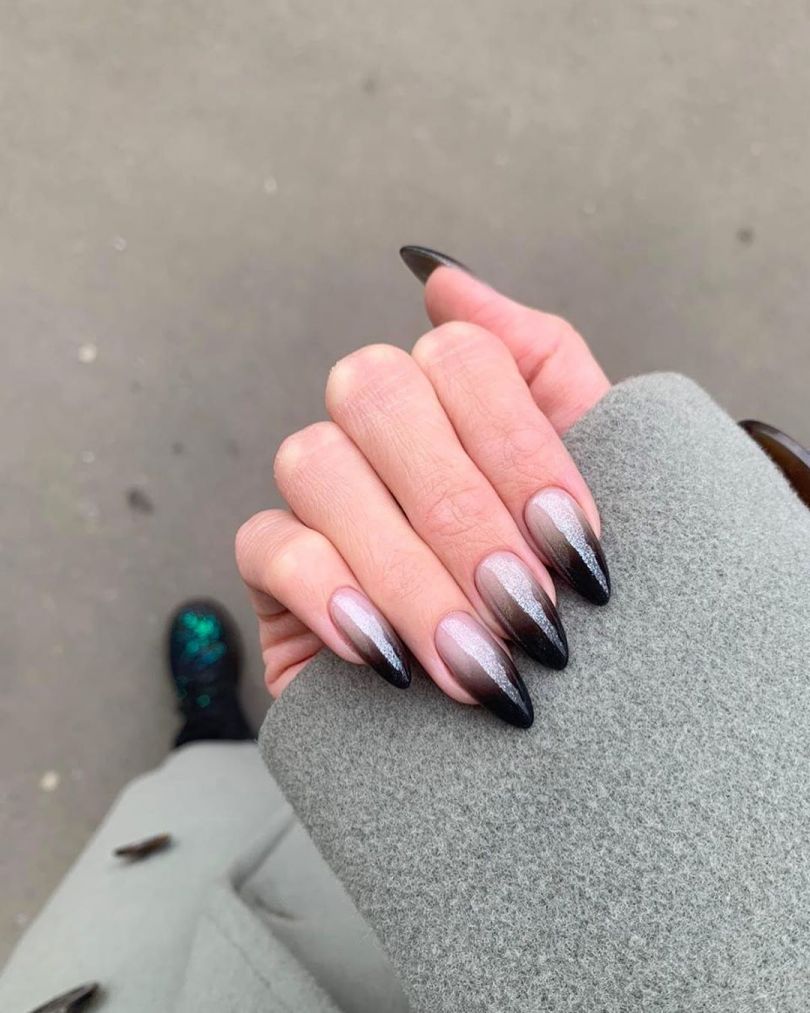 Маникюр омбре