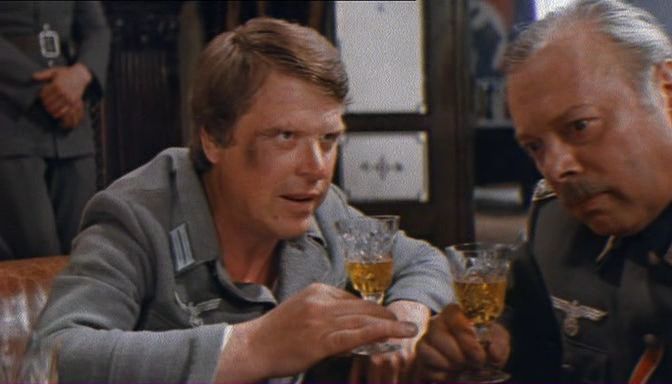 Михаил Кокшенов умер