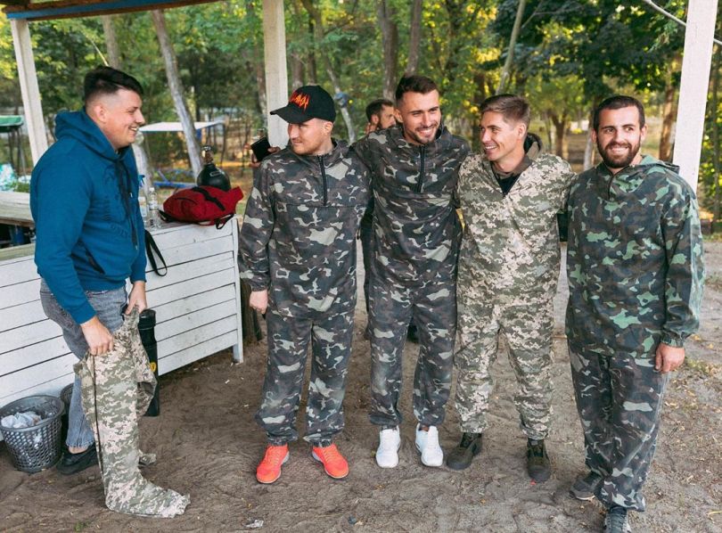 Владимир Остапчук и его друзья