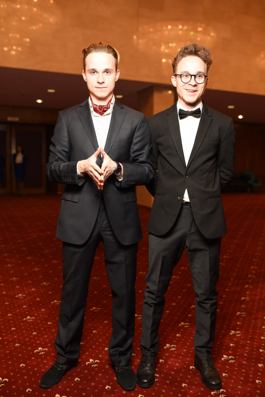 Какие мужчины! Топ-10 завидных холостяков на 