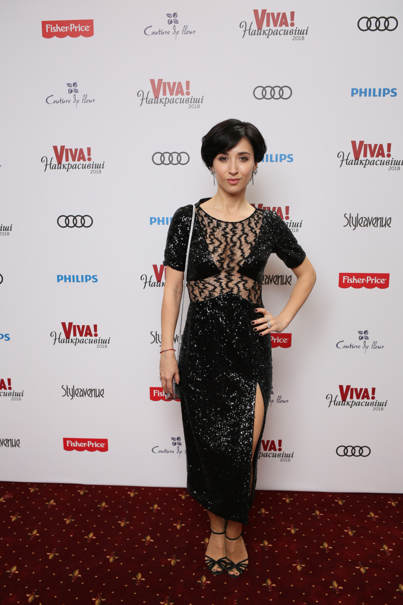 Самые эффектные платья на красной дорожке Viva! Самые красивые-2018